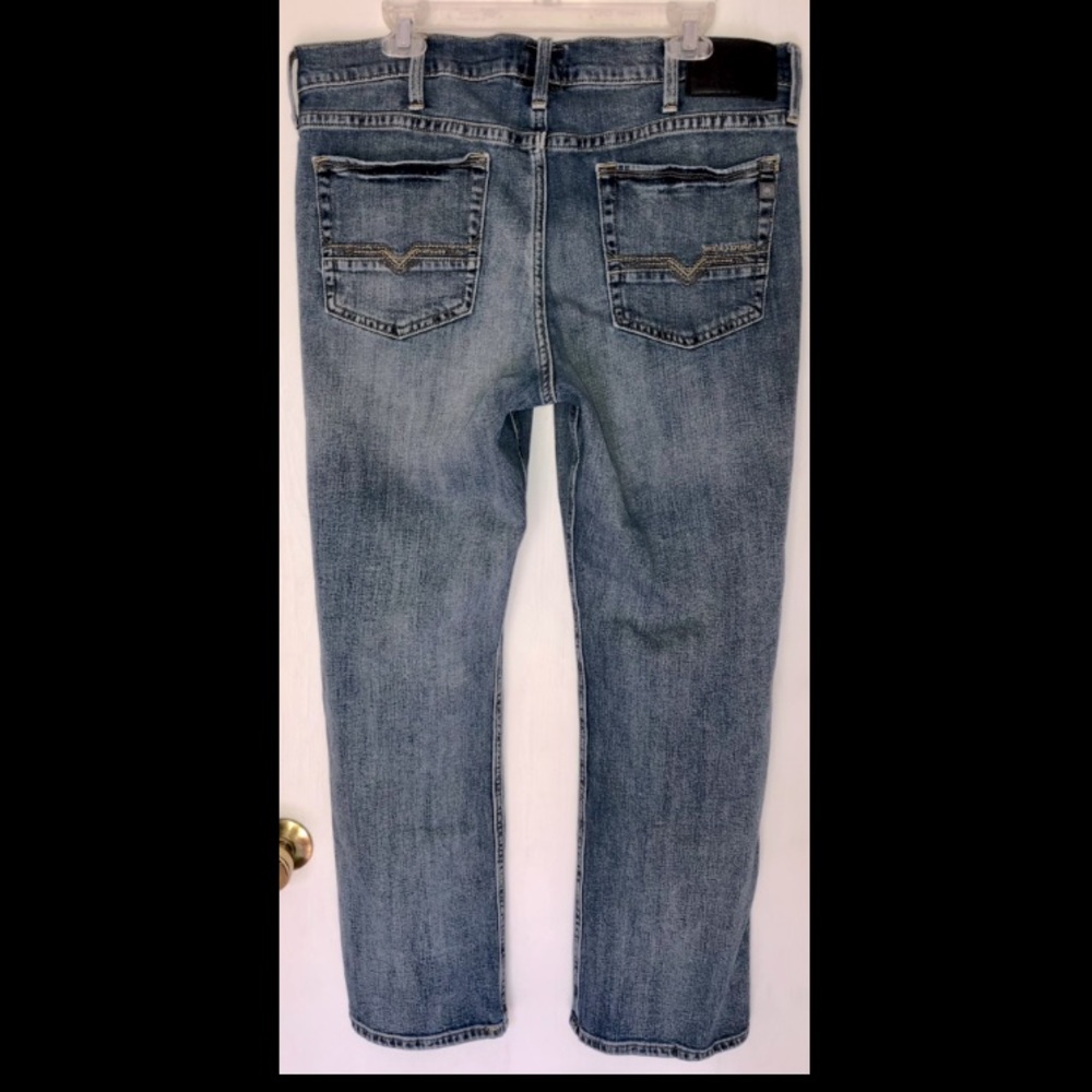 Rock & Republic Jeans - Picture 3 of 5